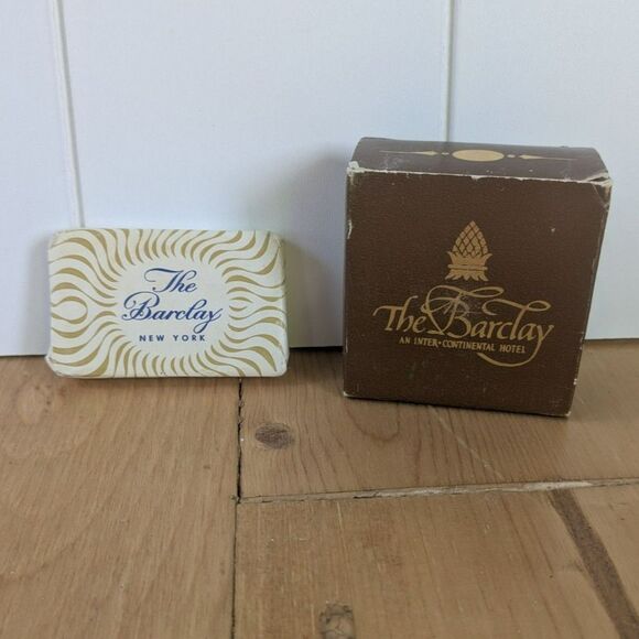 Vintage The Barclay New York Hotel Travel Soaps - set of 2 - Picture 1 of 2
